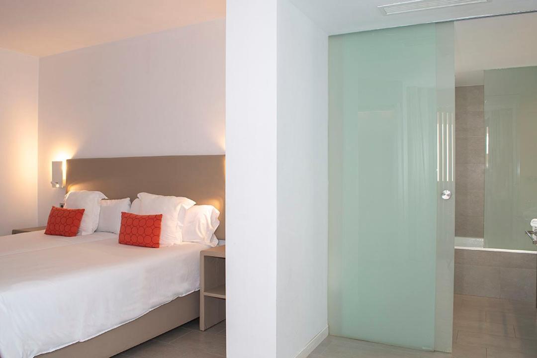 Apartaments B-Llobet Sun & Confort Ibiza Town Bilik gambar